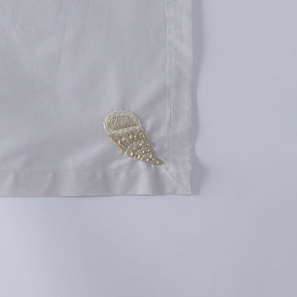 Guardanapo conchas em algodão cinza bordado à mão - 4 unidades
